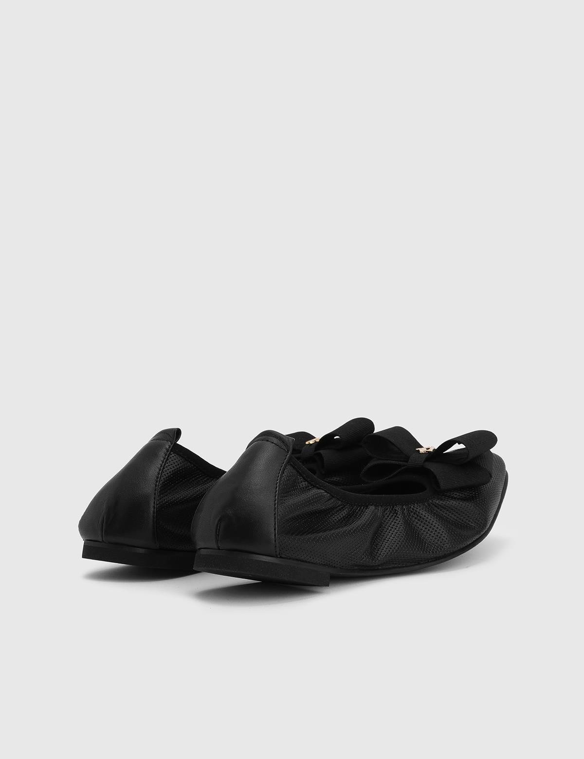 Giota Black Leather Women's Ballerina
