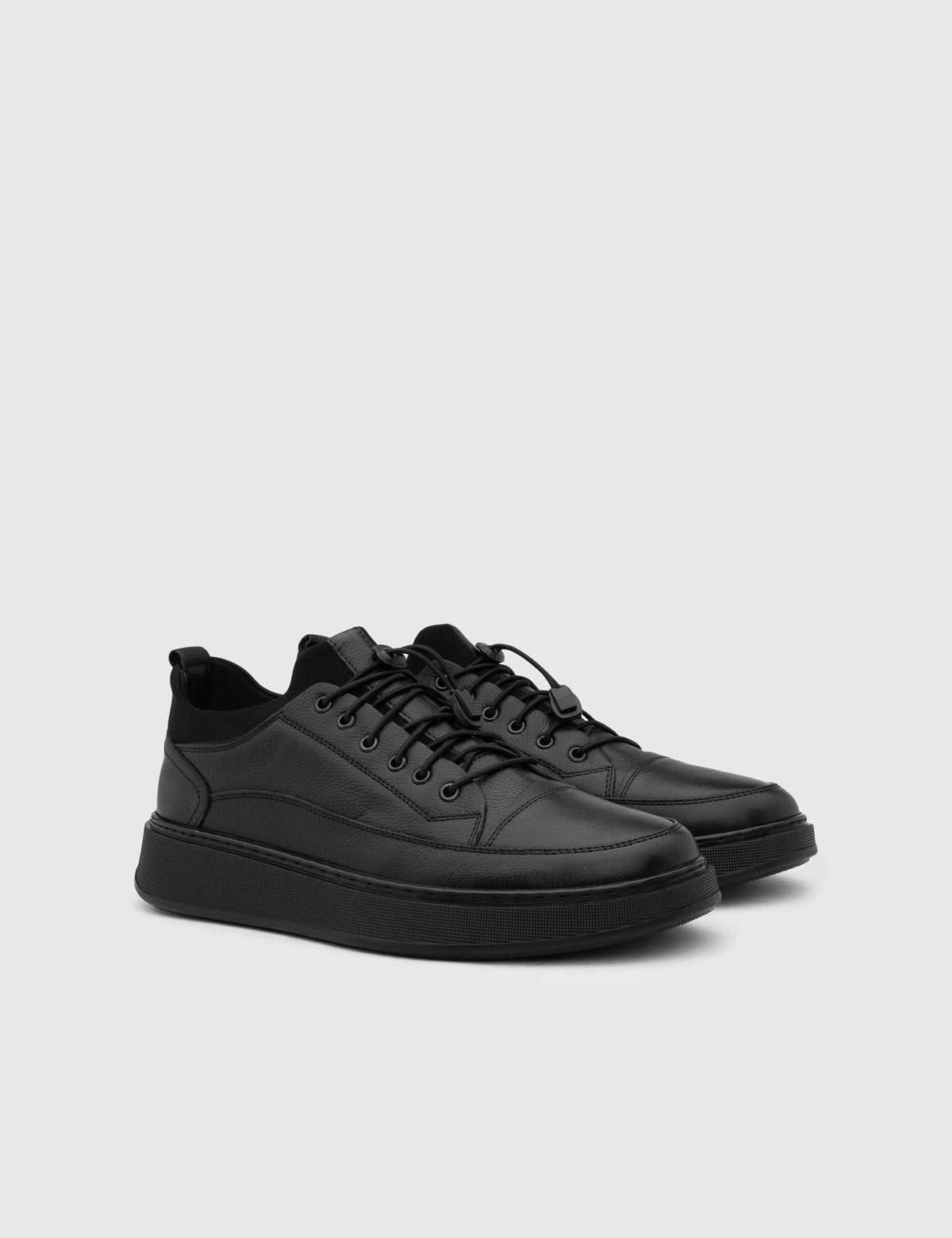 Isatis Black Floater Leather Men's Sneaker