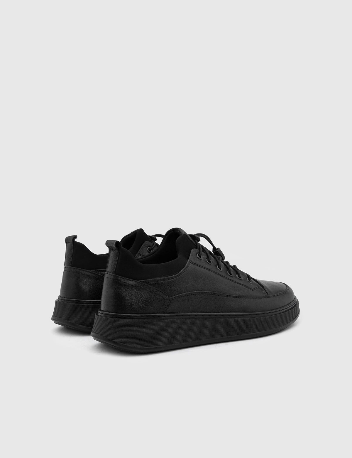 Isatis Black Floater Leather Men's Sneaker