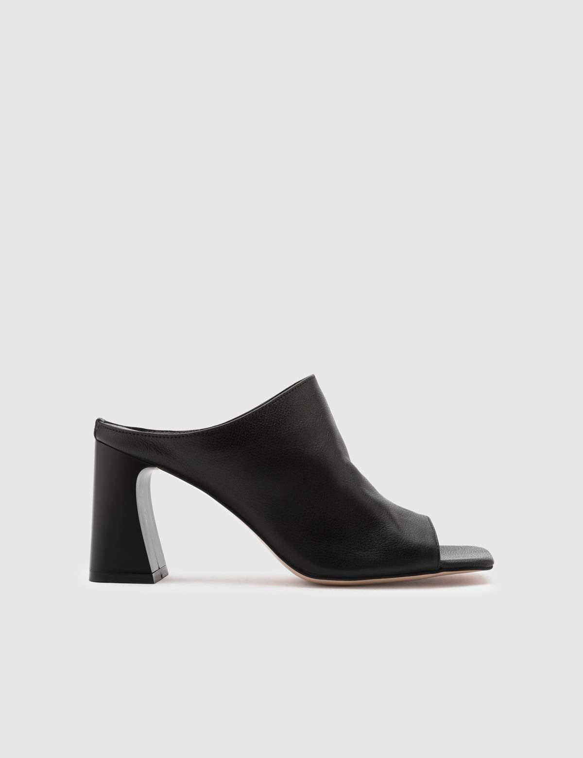 Geran Black Floater Leather Women's Heeled Slide