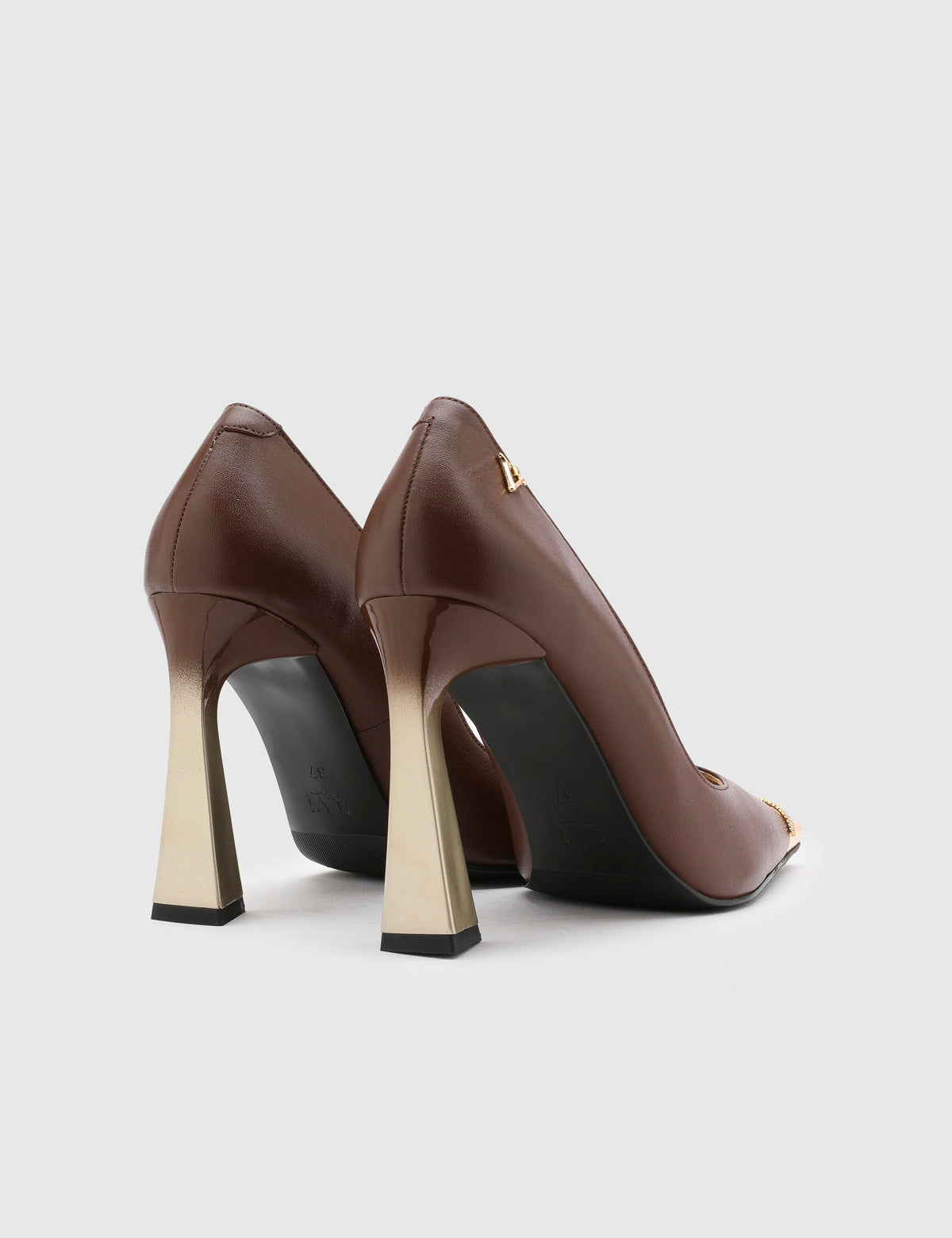 Alanzo Brown Leather Women's Pump