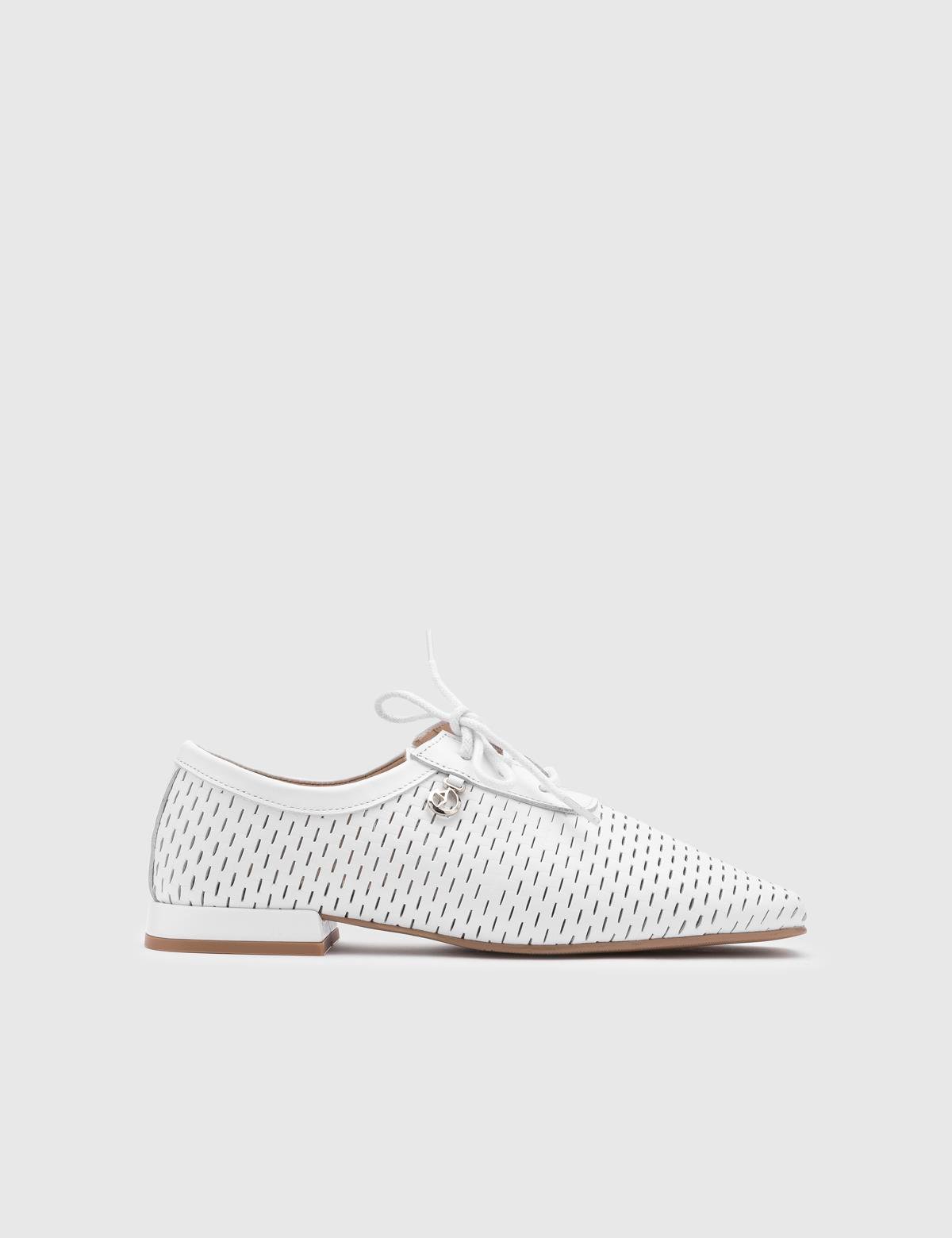 Marleen White Leather Women's Oxford