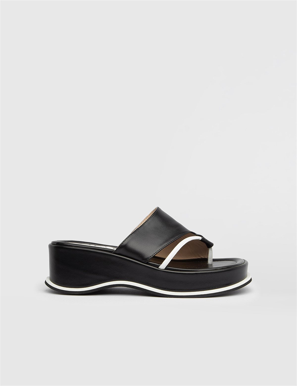 Masal Black Leather Women's Slide