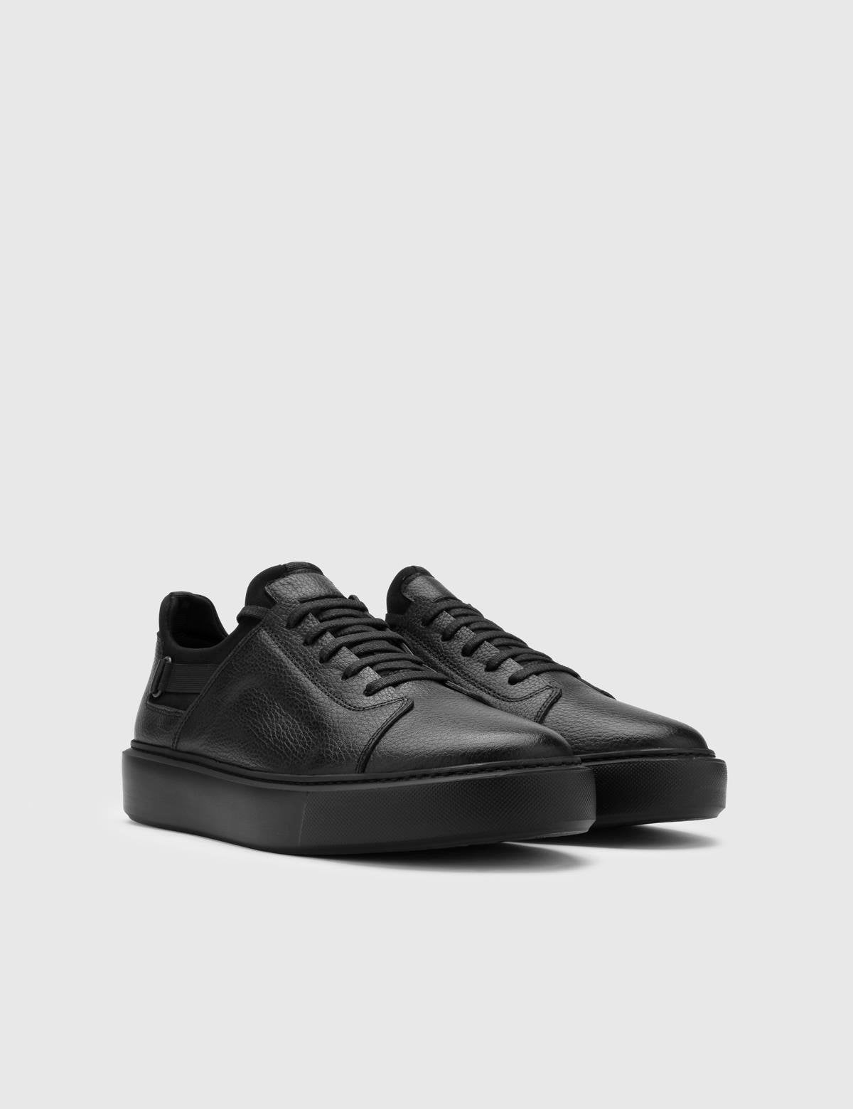 Nigora Black Floater Leather Men's Sneaker