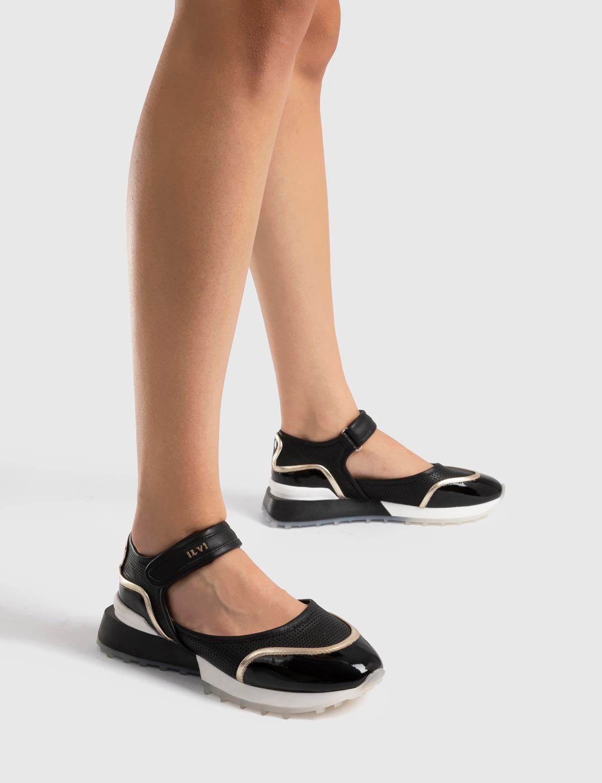 Veera Black Patent Leather Women's Sandal